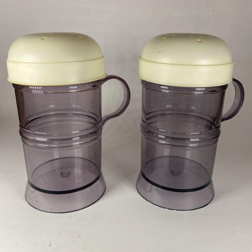 Vtg Kitchen King Purple Plastic Sugar Shakers Rare Color Muffineer Hong Kong